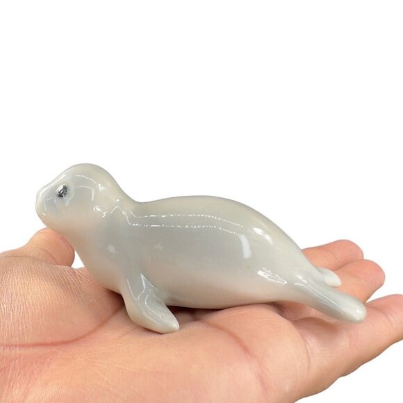 OMC Otagiri Grey Porcelain Ceramic Baby Seal Figurine Japan Vintage W Sticker 2 - Picture 2 of 11